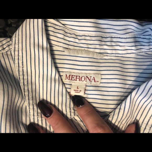 Super Cute Marina Button Down - Picture 4 of 4